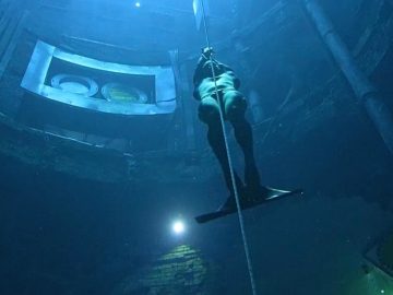 Worlds Deepest Pool - Deep Dive Dubai