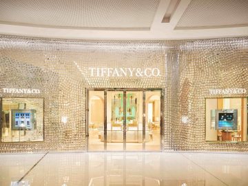 Tiffany & Co. Blue Box Café in Dubai Mall.